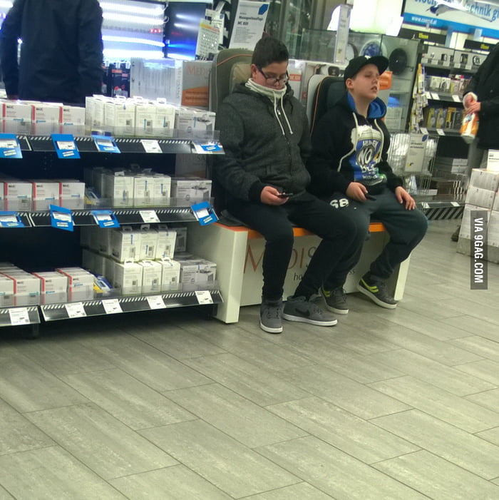 They Sat On Massage Chairs And Sounded Like They Got Theyr