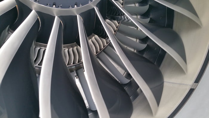 Brand new GEnx turbofan engine on a 747-8F - 9GAG