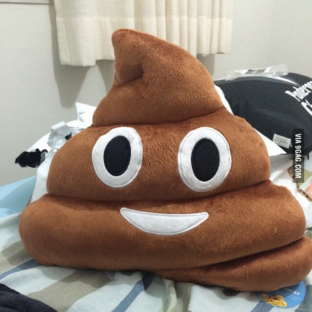 I might just have the coolest pillow ever! 9GAG