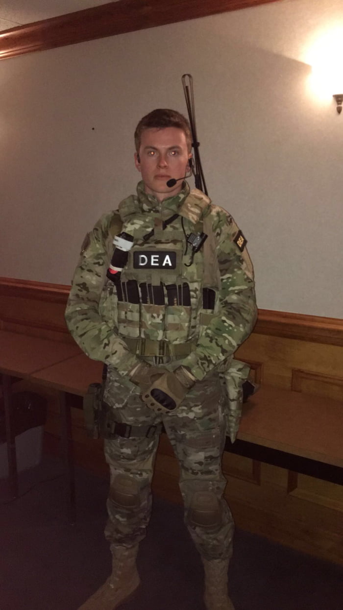 Here’s my job I’m a smalltime actor trying to make it big in the