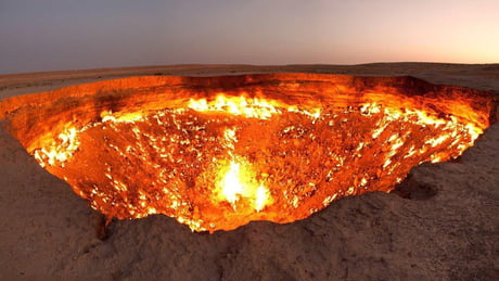 The Door To Hell In Derweze Turkmenistan Has Been Been On