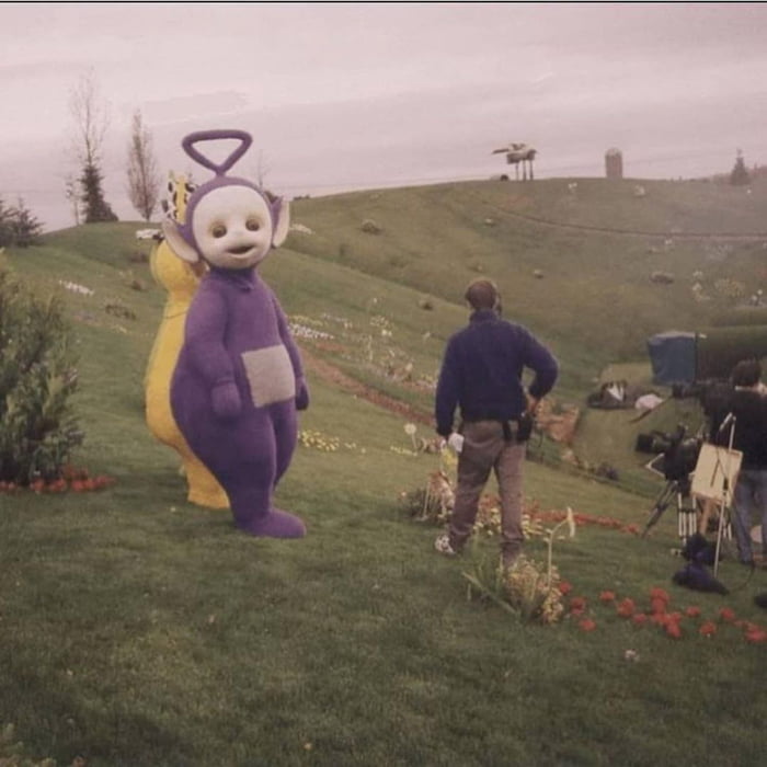 Tinky Winky The Oldest Purple Teletubby Is A Whopping Feet Tall