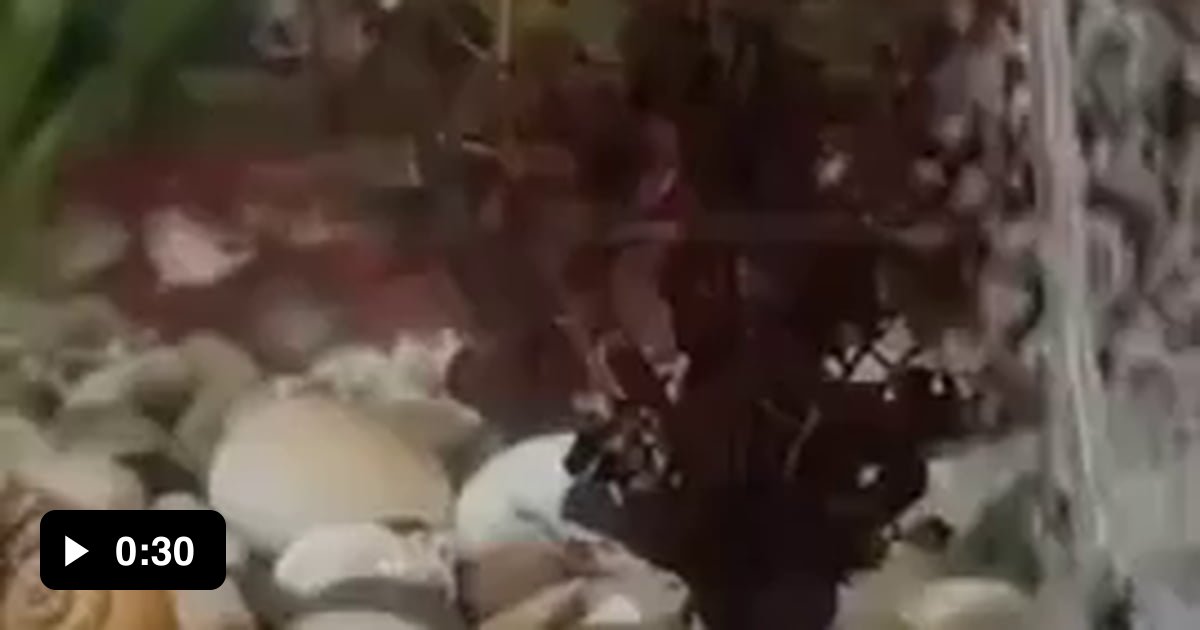 Figured out how to entertain myself 9GAG