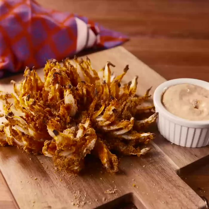 Bloomin’ Onion 9GAG
