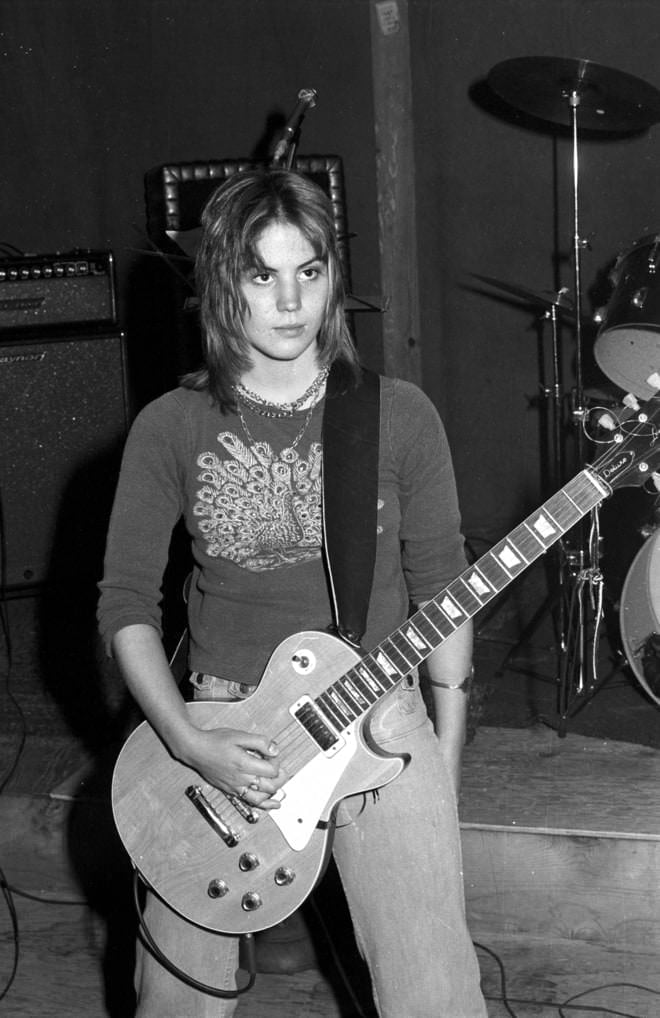 A young Joan Jett at the start of her career. () GAG