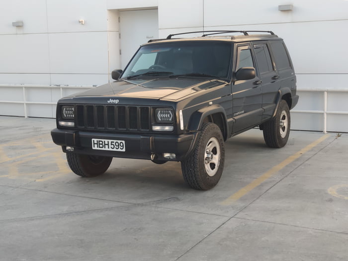 Bought this bad boy after looking for 2 years for an xj in perfect ...