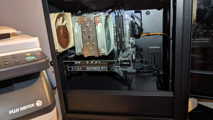 Game Sim Rig Linus Built a Linux Gaming Rig. - 9GAG