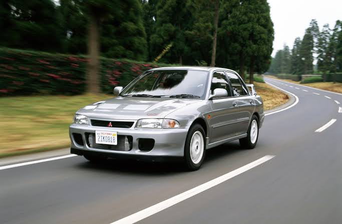 Mitsubishi Lancer Evo 9GAG