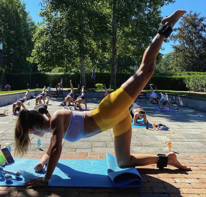 Nina Agdal Yoga Camel Toe Gag