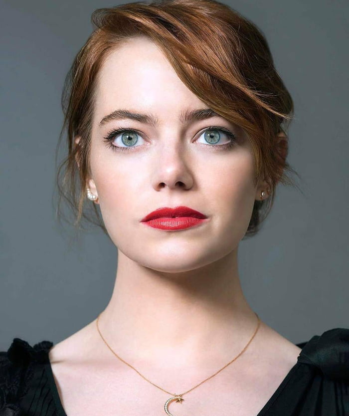 Emma Stone - 9GAG