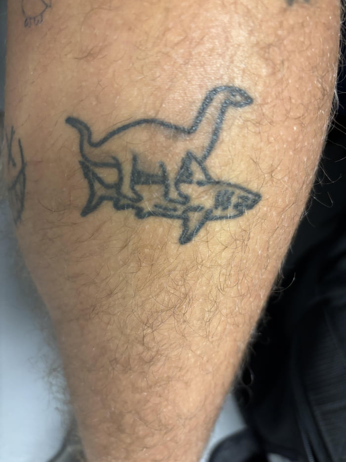Dinosaur riding Shark - 9GAG