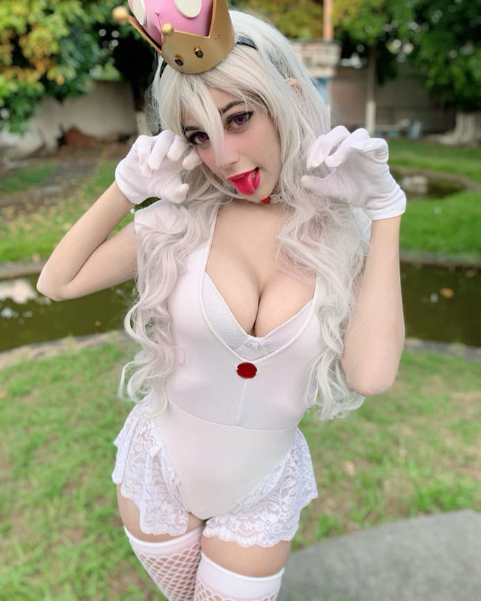Boo Ghost+Bowsette by kamicosplayer - Cosplay.