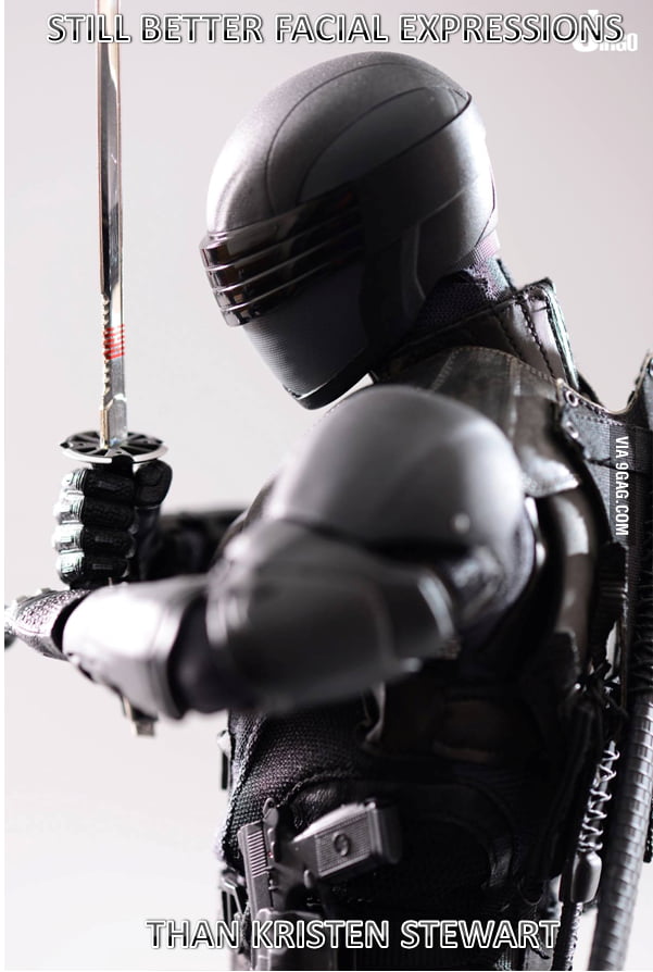 Snake Eyes - 9GAG