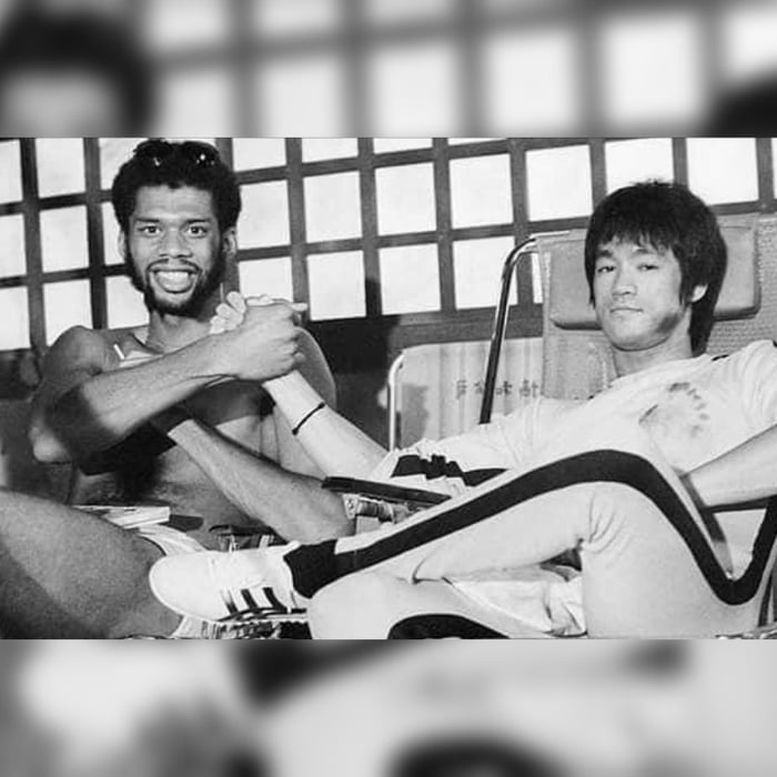 Kareem Abdul-Jabbar and Bruce Lee on set of Game of Death (1972) - 9GAG