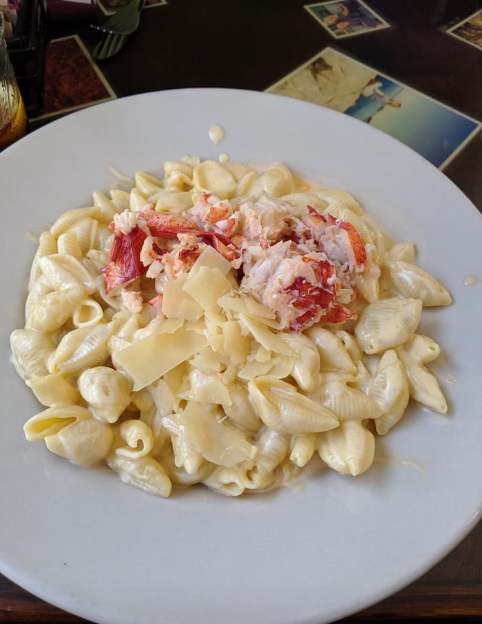 Lobster Mac n' Cheese from Bar Harbor 9GAG
