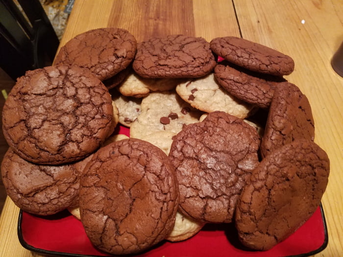 Chocolate Chip and Double Chocolate cookies 9GAG