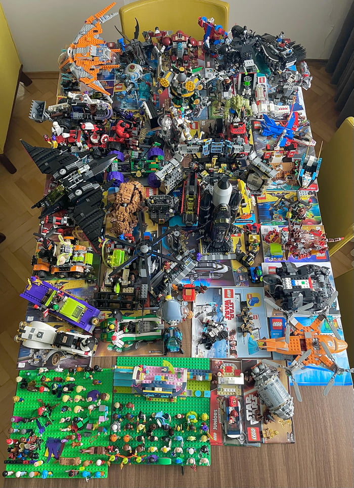 Got this lot for 150 Euros! Around 50 LEGO sets with instructions. A ...