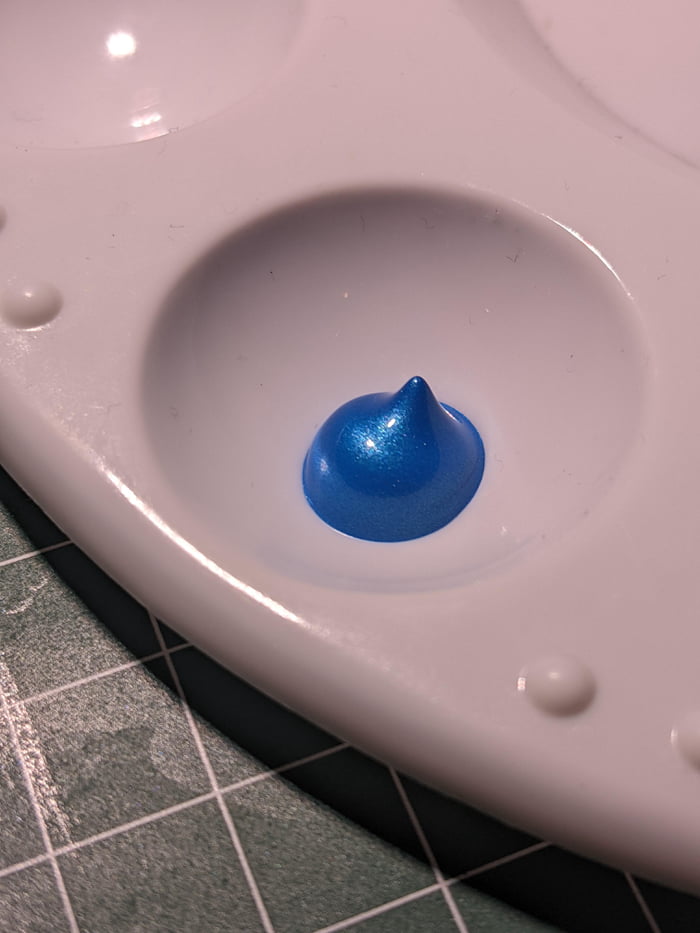 Satisfying paint blob - 9GAG