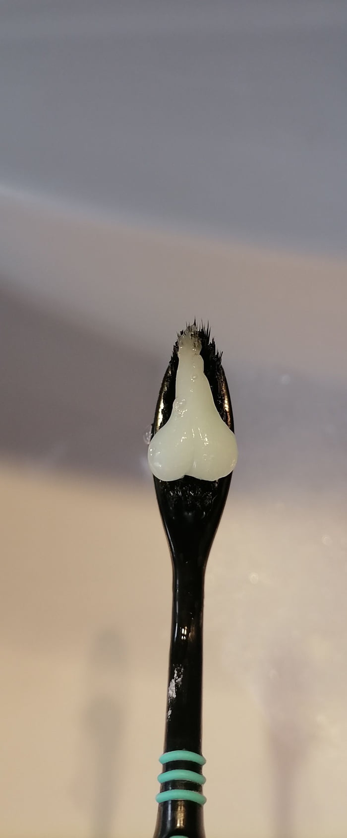 My toothpaste is trying to tell me something... 9GAG