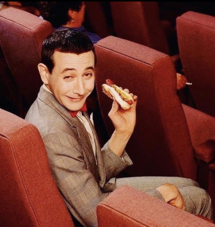 Pee wee - 9GAG