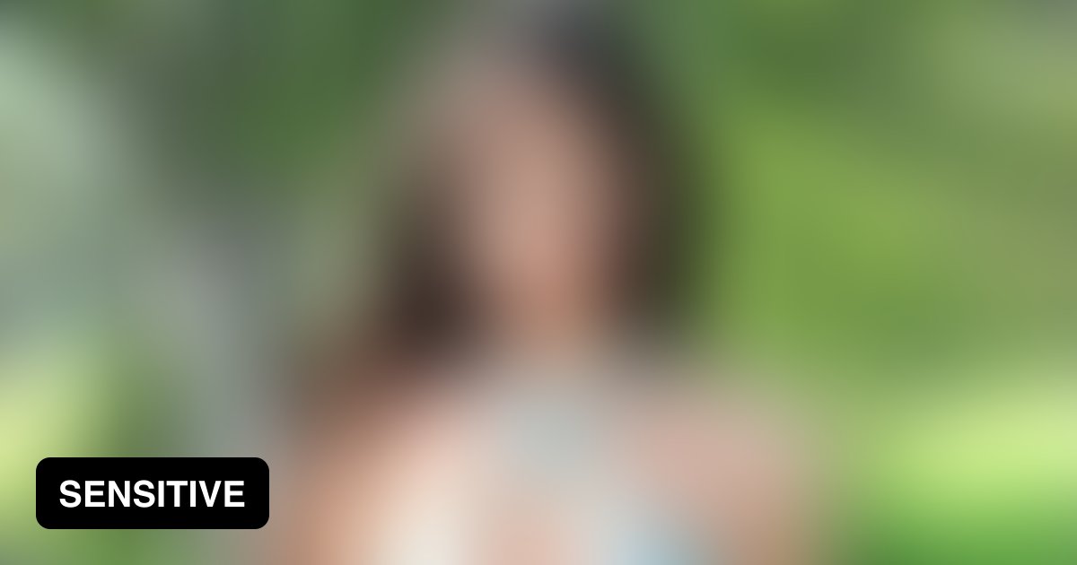 Jessica Bartlett - 9GAG