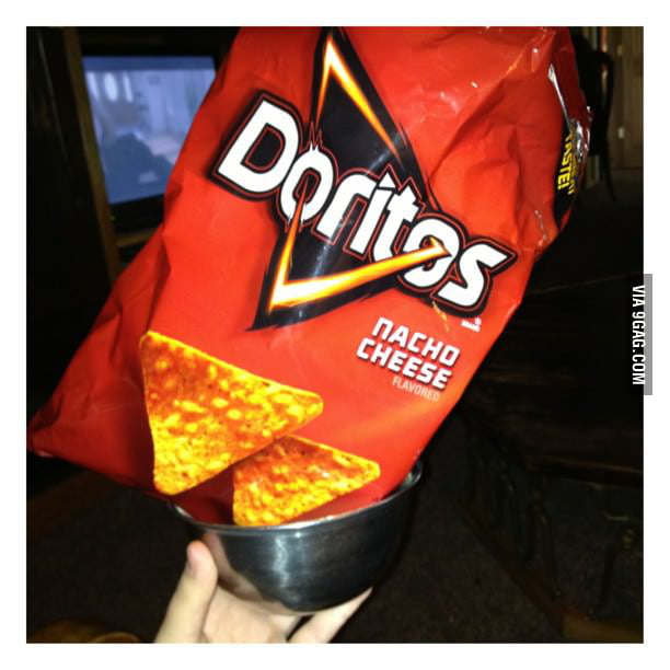 Mom told me to put my chips in a bowl so I don't take too much.... 9GAG