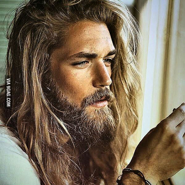 Hottest homeless model - 9GAG