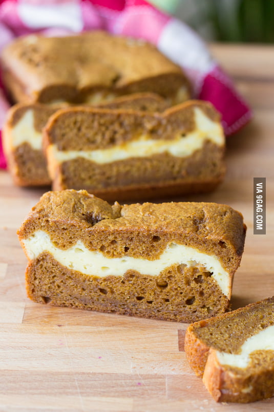 Cheesecake + Pumpkin Bread. Best of two worlds. - 9GAG