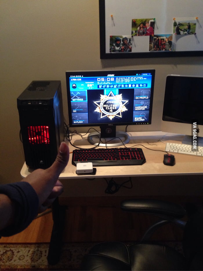After 3 years of wanting to build a pc, I finally did! - 9GAG