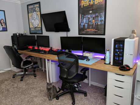 His And Hers Battlestations A Kitty 9gag