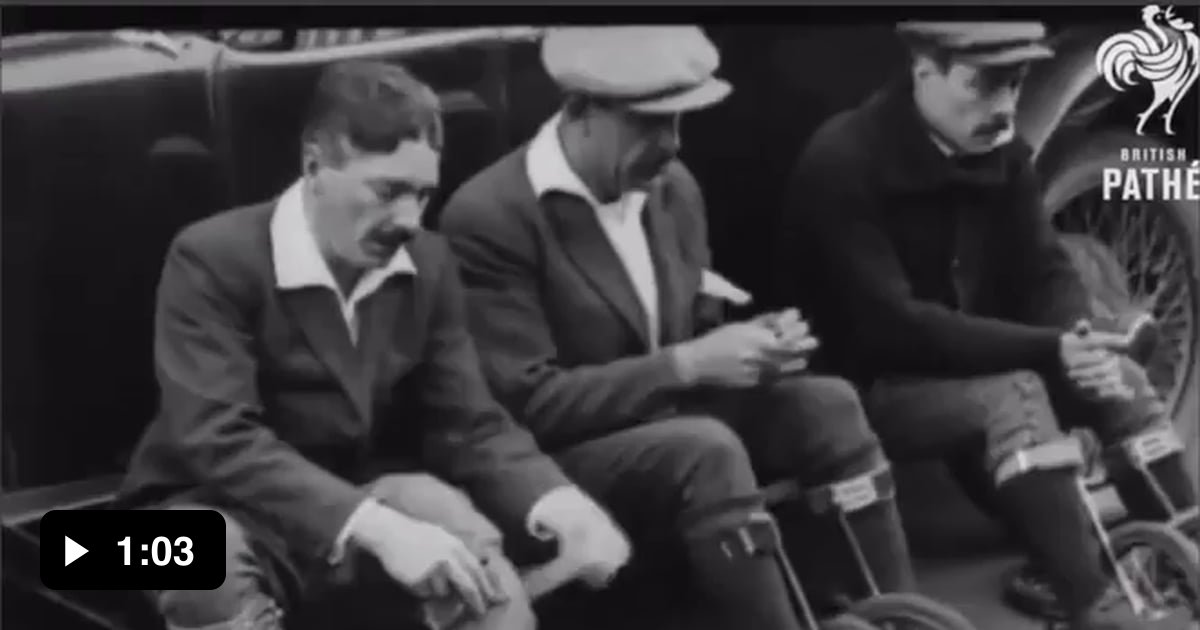 Roller skates in the 1920s 9GAG