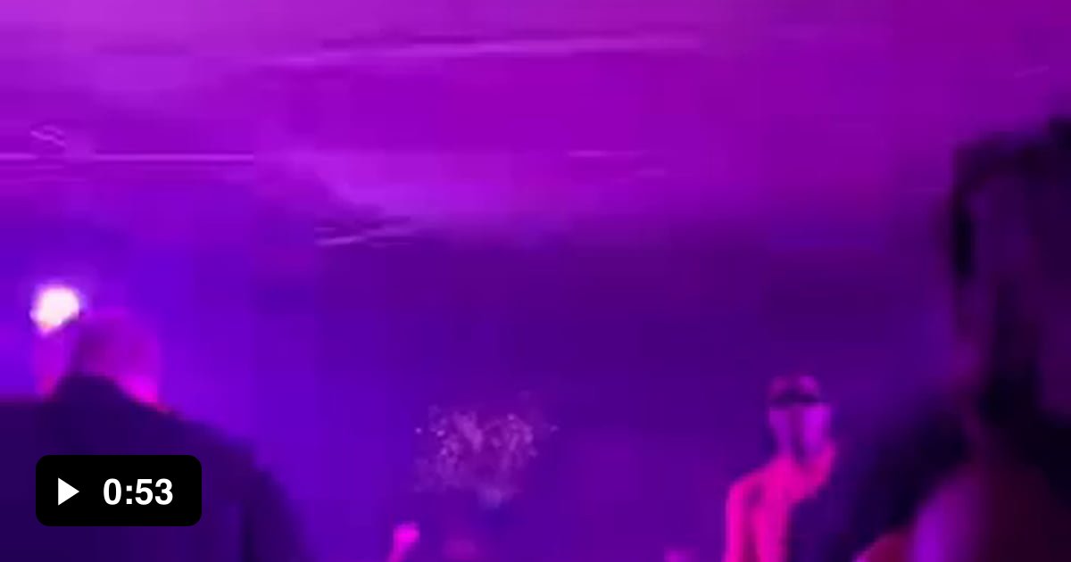 Fan Jumps On Stage With Travis Scott And Takes Over Mic - 9gag