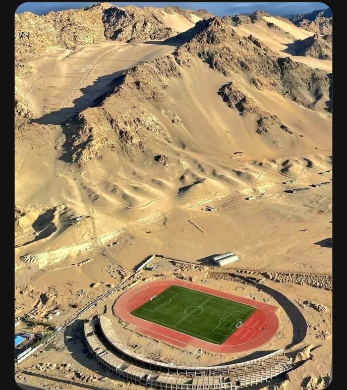 the-world-s-highest-football-ground-in-ladakh-india-11000ft-9gag