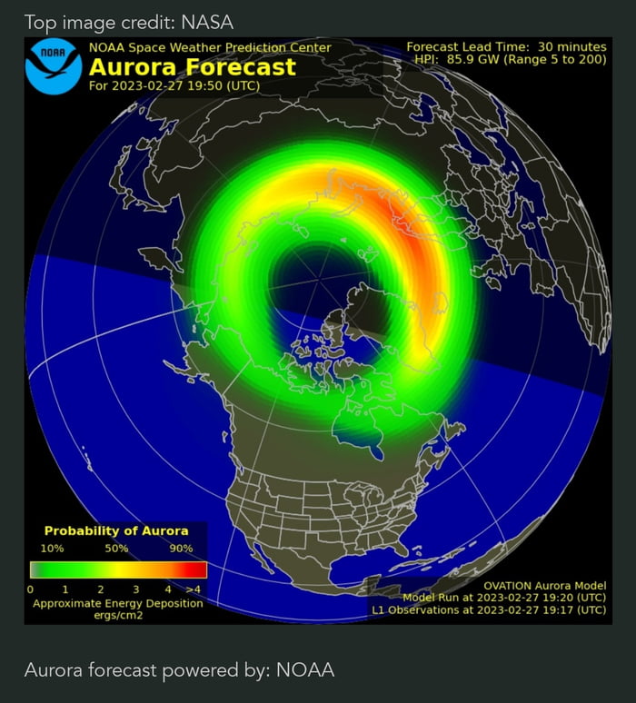 Aurora alert 👀 - 9GAG