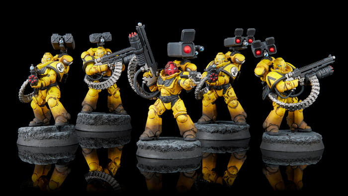 Imperial Fists Desolation Squad - 9GAG