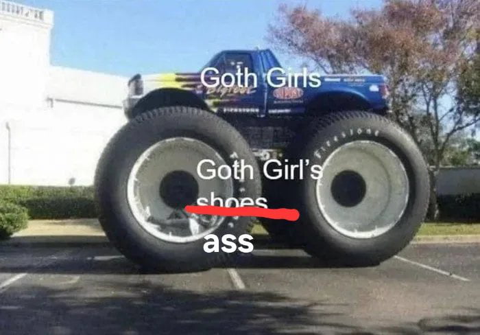 This is a stolen comment to serve a purpose - goTHICC ass - 9GAG