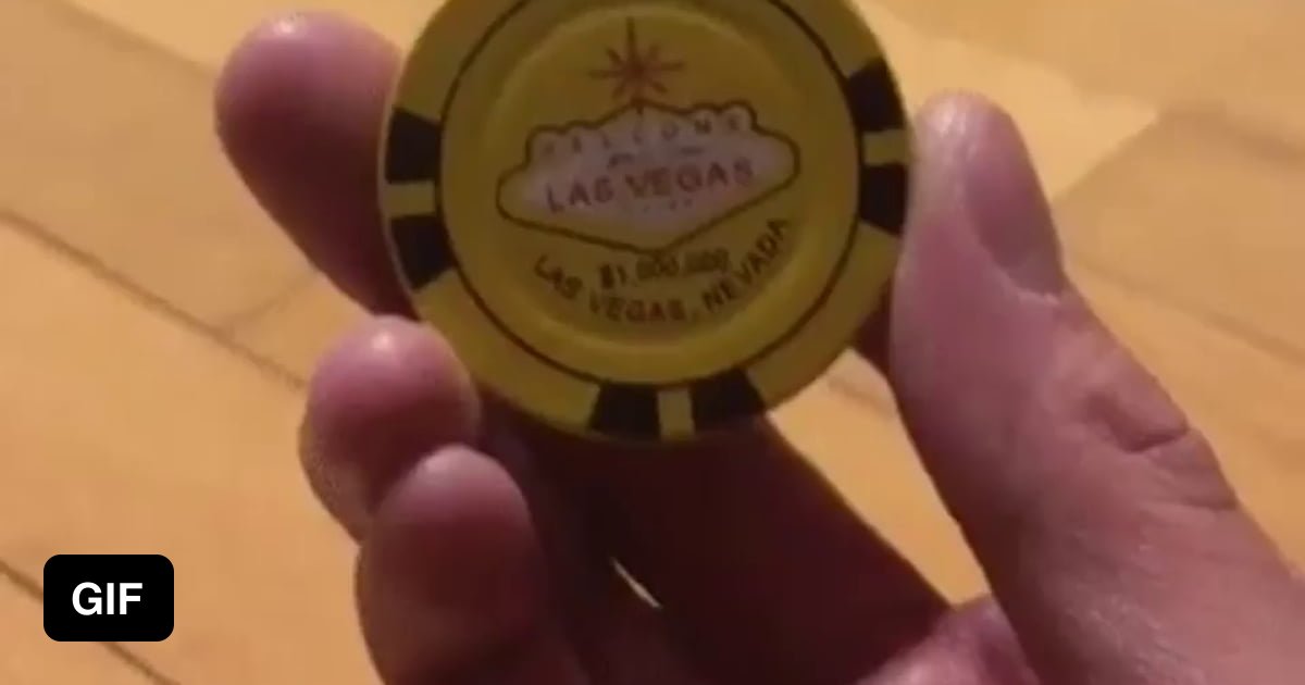 Las Vegas "Poker Chip" Lighter 9GAG