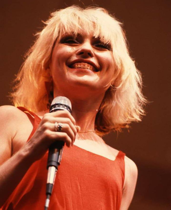 Debbie Harry. 1979 - 9GAG