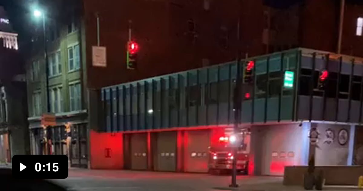 Jeep driver panics while trying to get out of a firetruck's way 9GAG