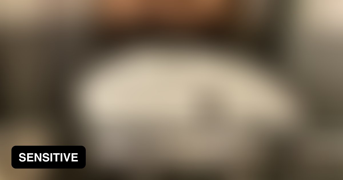 The ''pottery'' girl (Maddie_mochi) - 9GAG