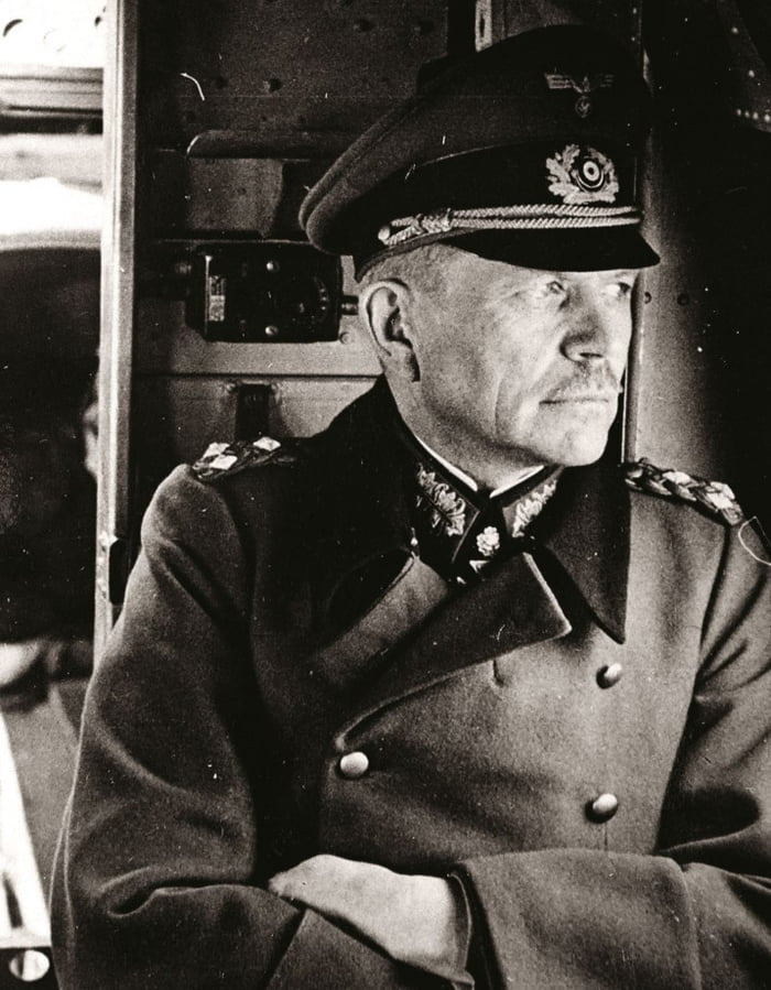 Heinz Wilhelm Guderian. 