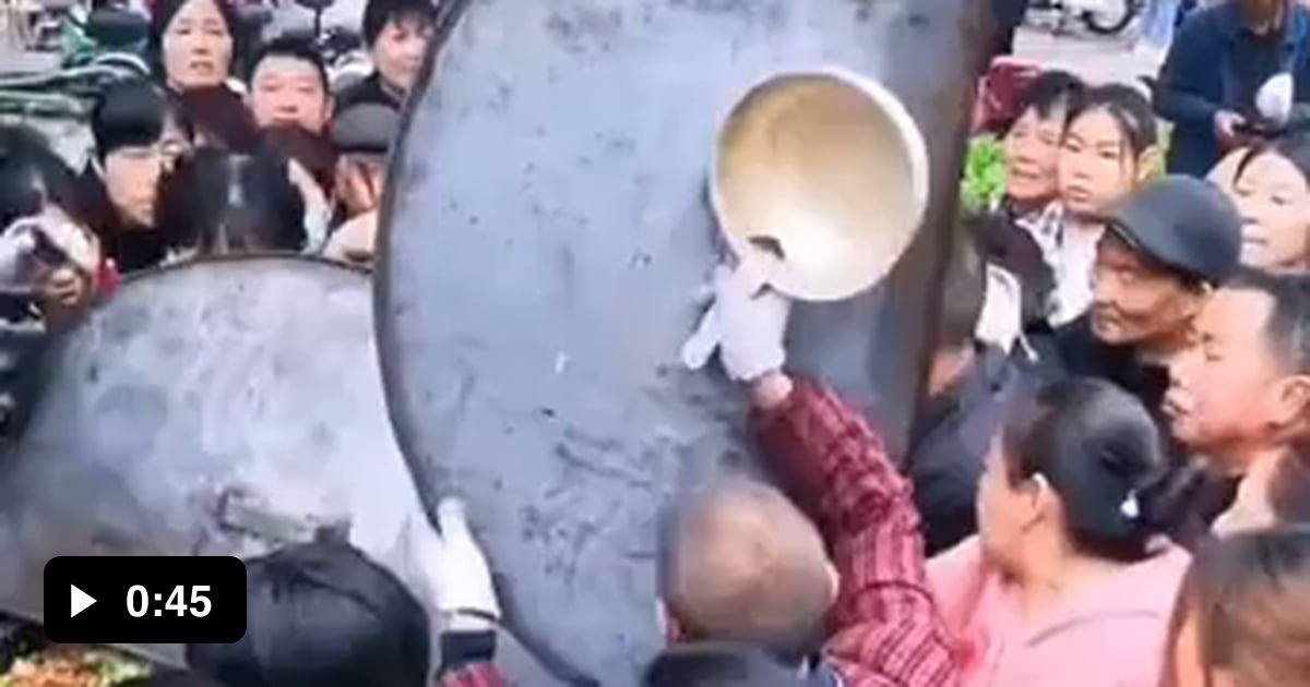 Dinner Time In China 9GAG
