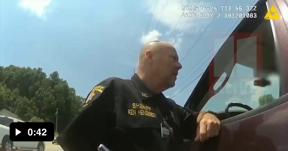 Georgia Sheriff And City Sergeant Threatens To Arrest Each Other. - 9GAG