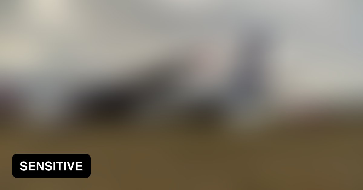 Russian Airbus A320 emergency landing, hydraulic malfunction, this is