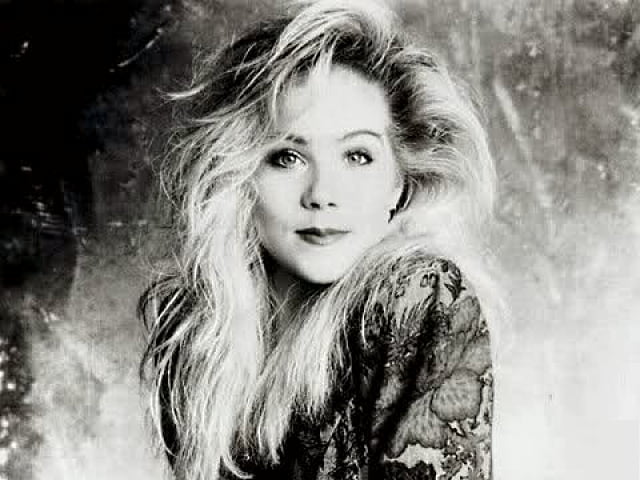 Christina Applegate 1980s 9gag