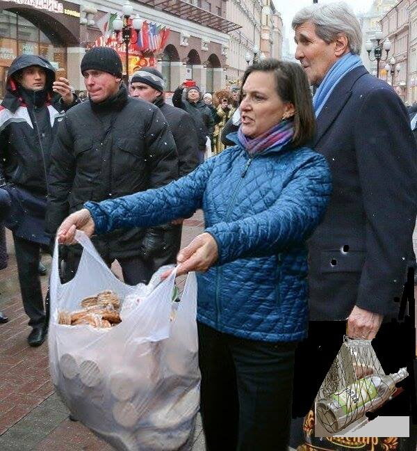 Victoria Nuland Spreads Cookies Of Freedom To Ukrainians Gag