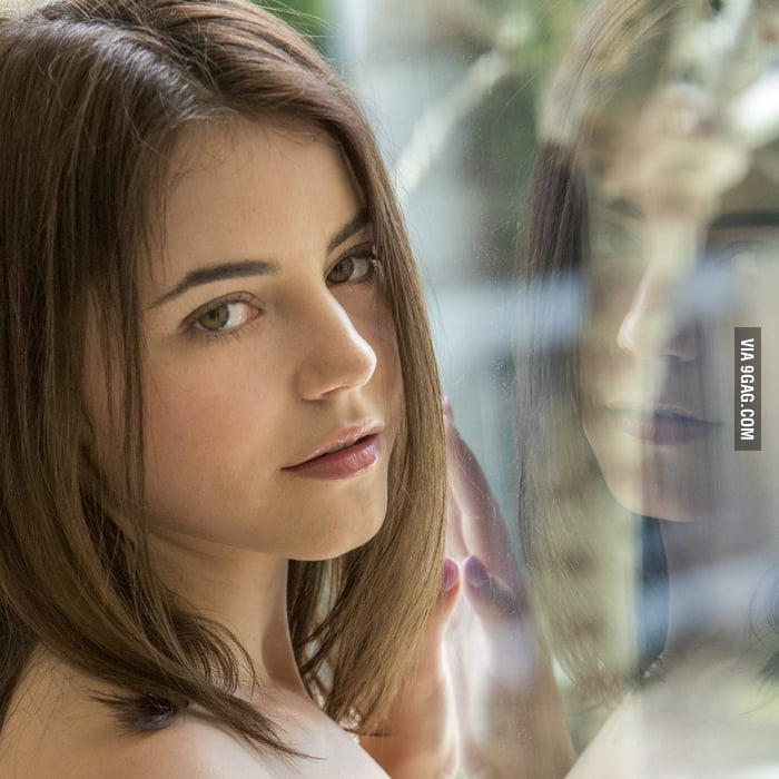 Kylie Quinn And Yes She Fking Does 9gag 