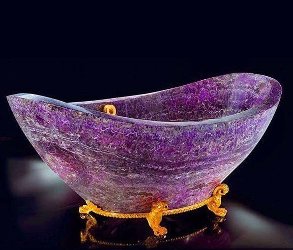 $125,000 Amethyst Bathtub - 9GAG