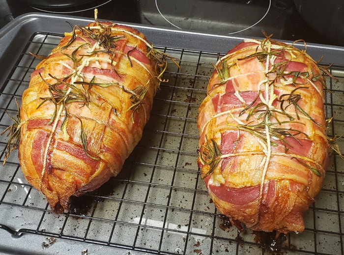 Gotcha Pork Roast (bacon wrapped mashed potatoes. From the anime Food ...