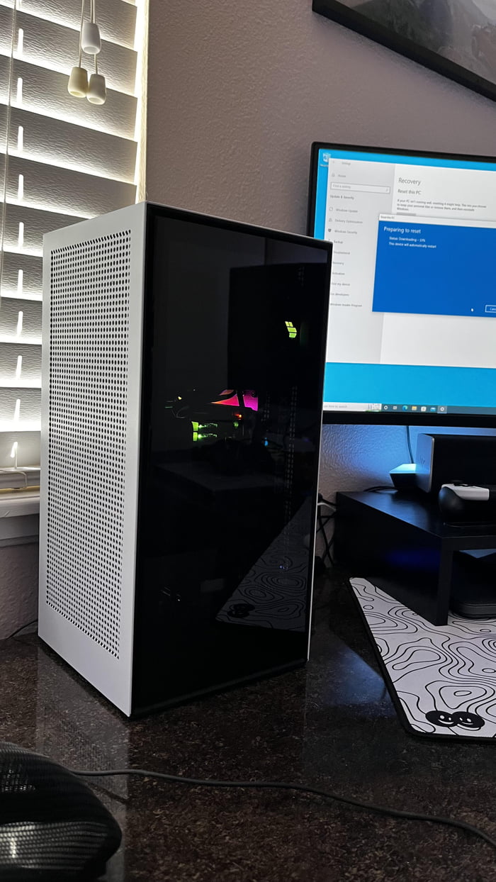 Finally got a small form factor pc! - 9GAG